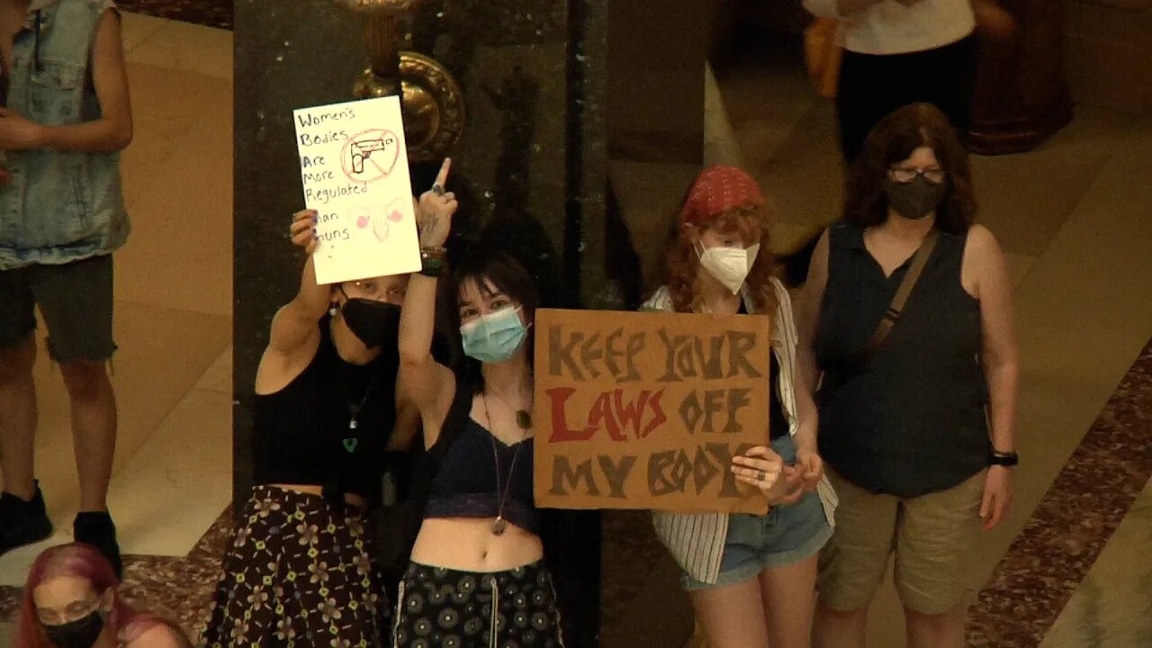 Madison East High School Students Hold Abortion Rally at Capitol