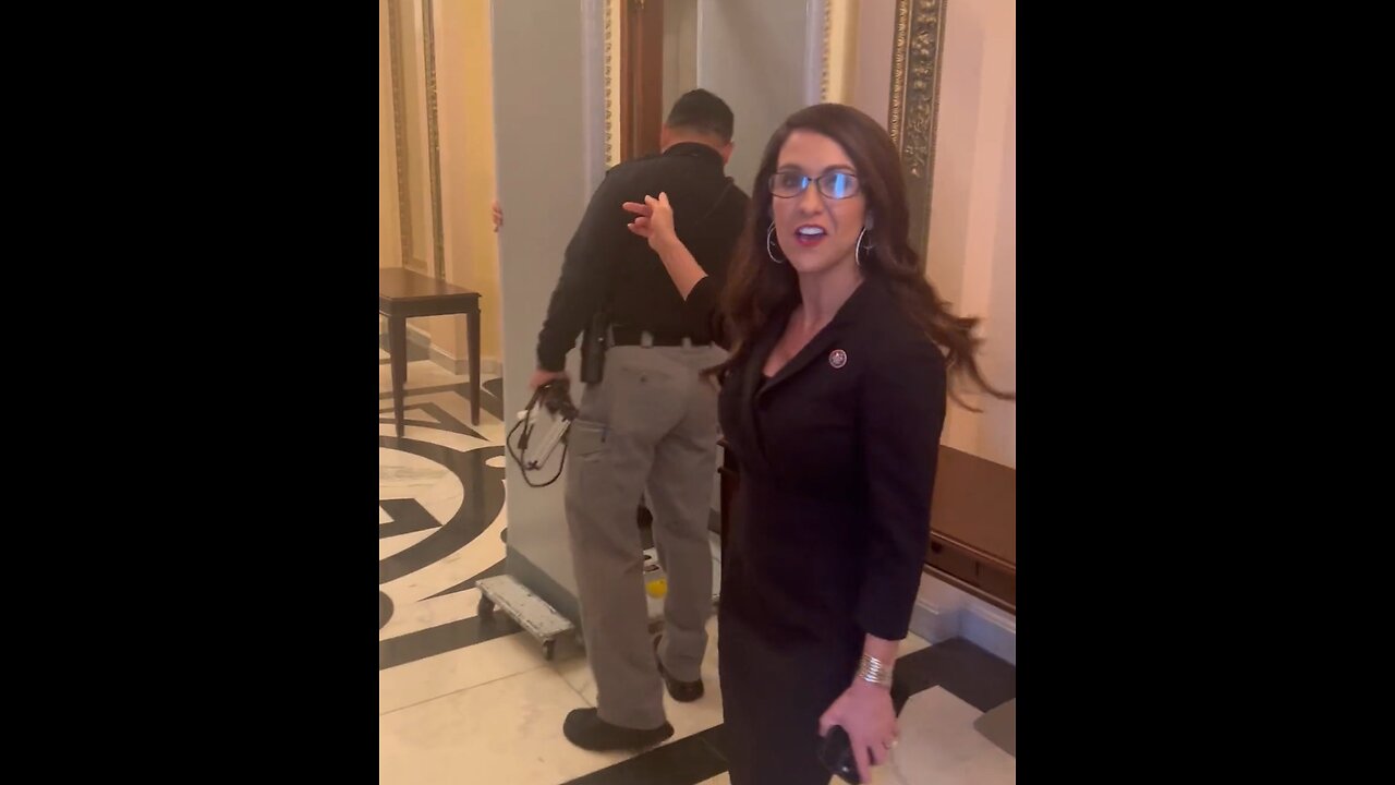 Metal Detectors Are Removed From Outside House Chambers