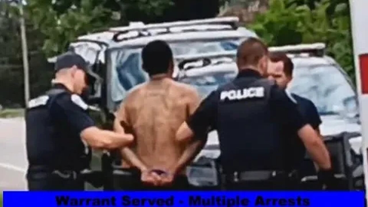 Warrant Served Arlington St Akron Ohio #copwatch #1a #audit #1aaudits #warrants