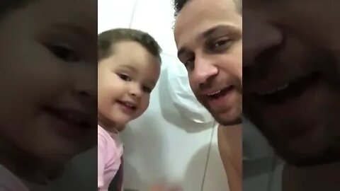 ESCOVE OS DENTES E DEPOIS ? #viral #dentes #bebe #shorts