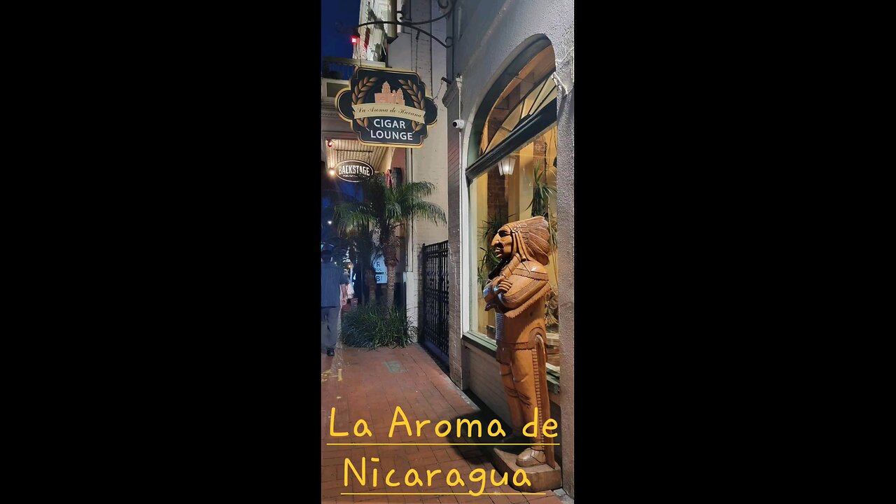 La Aroma de Havana cigar lounge