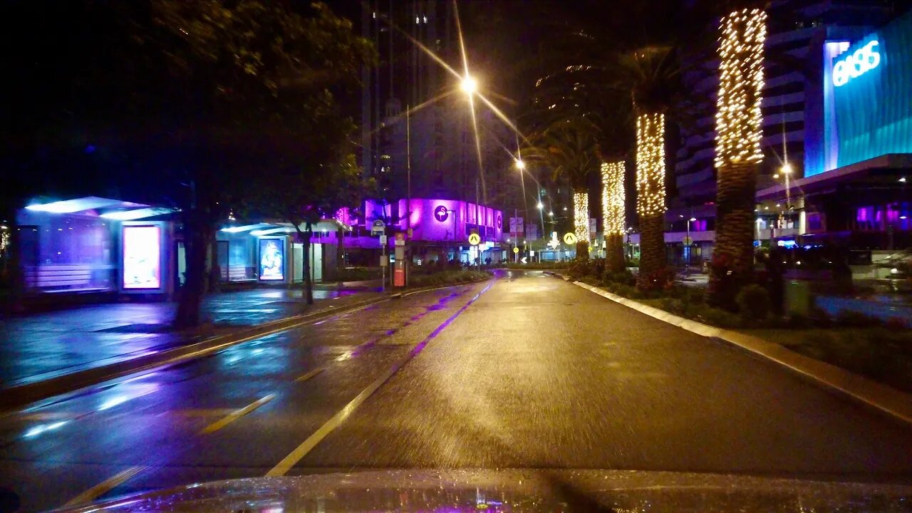 Gold Coast Night Drive | Queensland - Australia