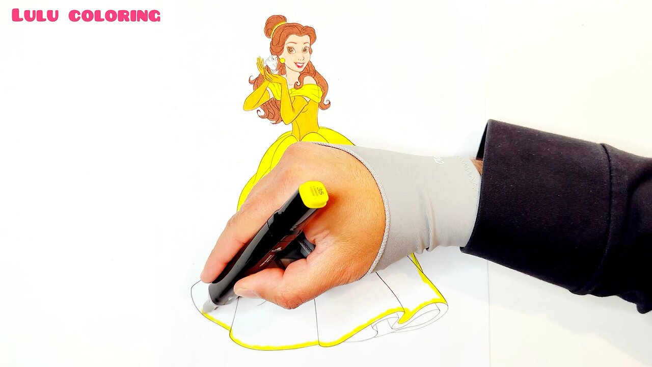 Princess Belle / coloring page / learning how to color.