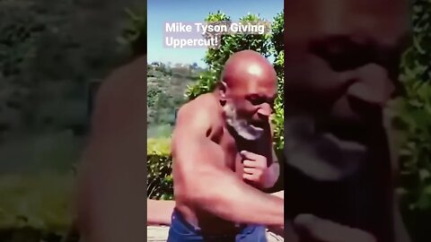 Mike Tyson Giving Uppercut!💪💪💪