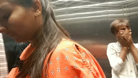 FARTING PRANK IN LIFT