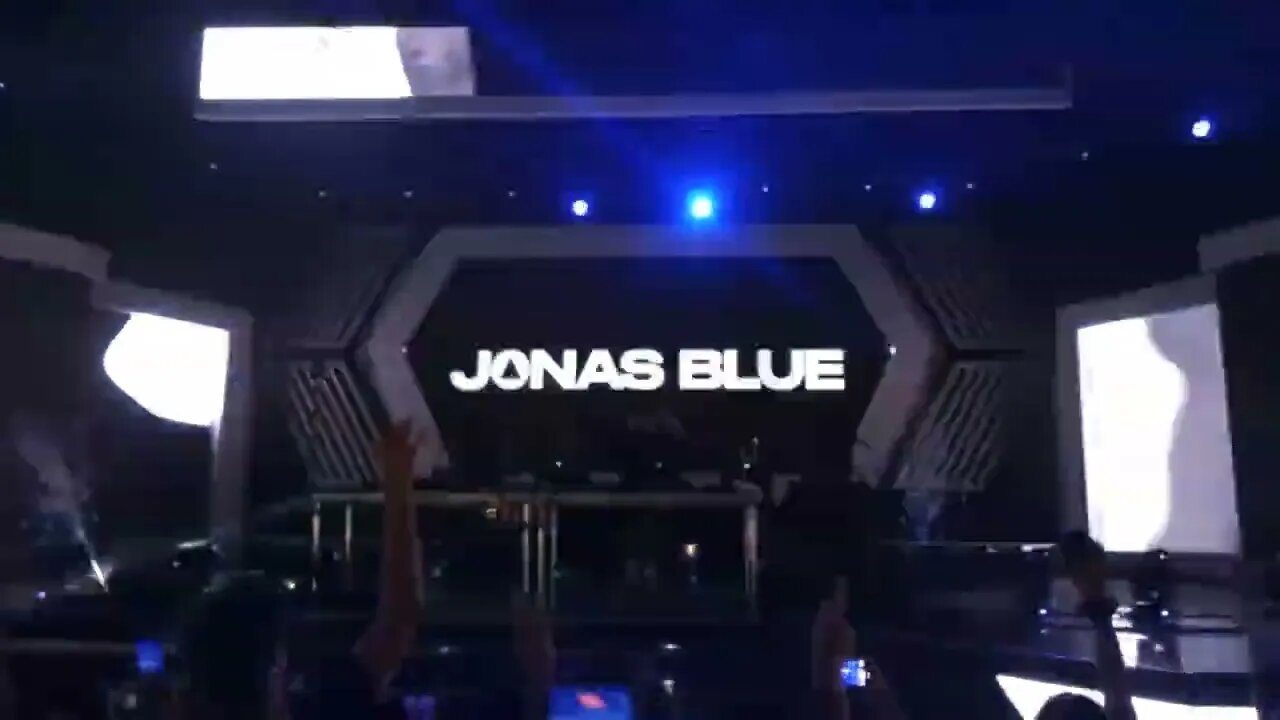 Jonas Blue ◉ Creamfields Chile 2022 📅 09.04.2022 🎵 P8/10 🎵 📍 Espacio Riesco 🌎 Santiago, Chile