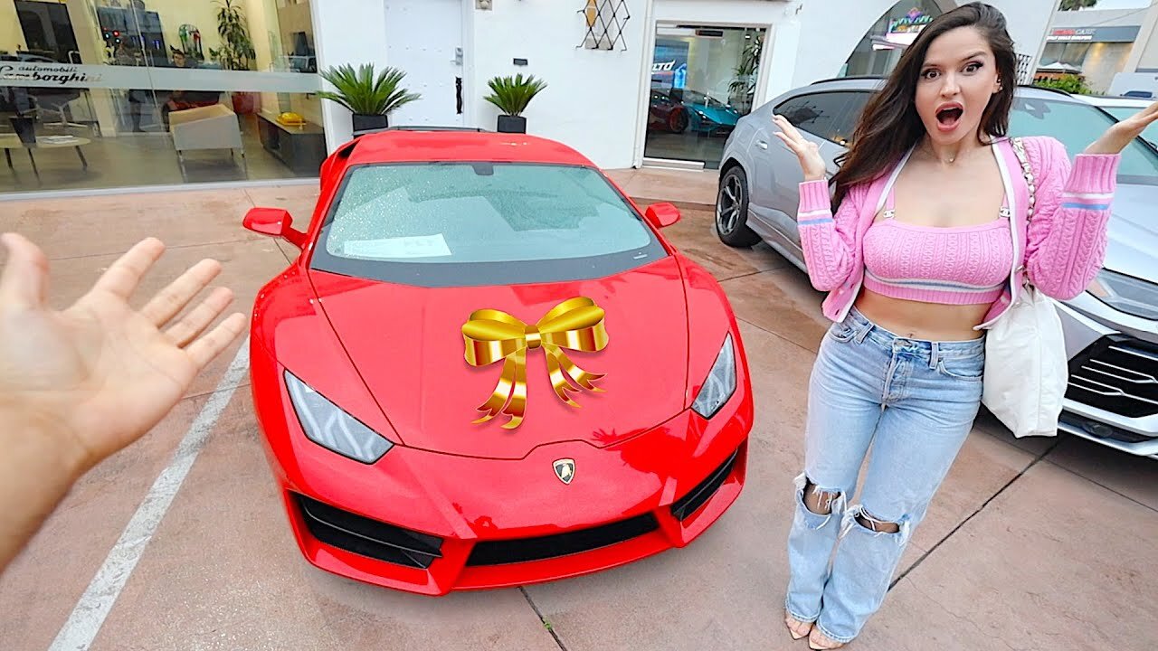 SURPRISING MY WIFE HER DREAM CAR !!!