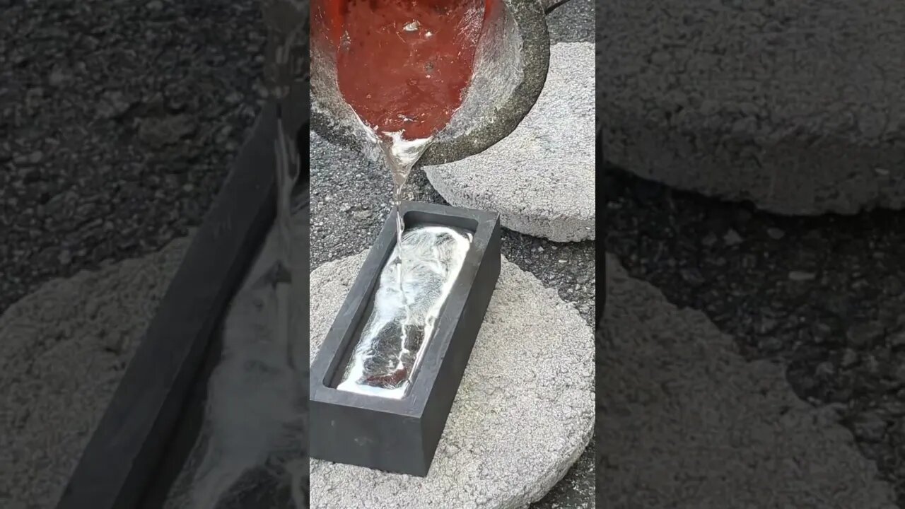 Relaxing Pouring of Molten Metal -Relax -Asmr metal melting -for You #asmr #fyp #relaxing