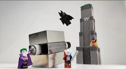 Batman's tower VS Joker's magnetic cannon I Magnetic Games