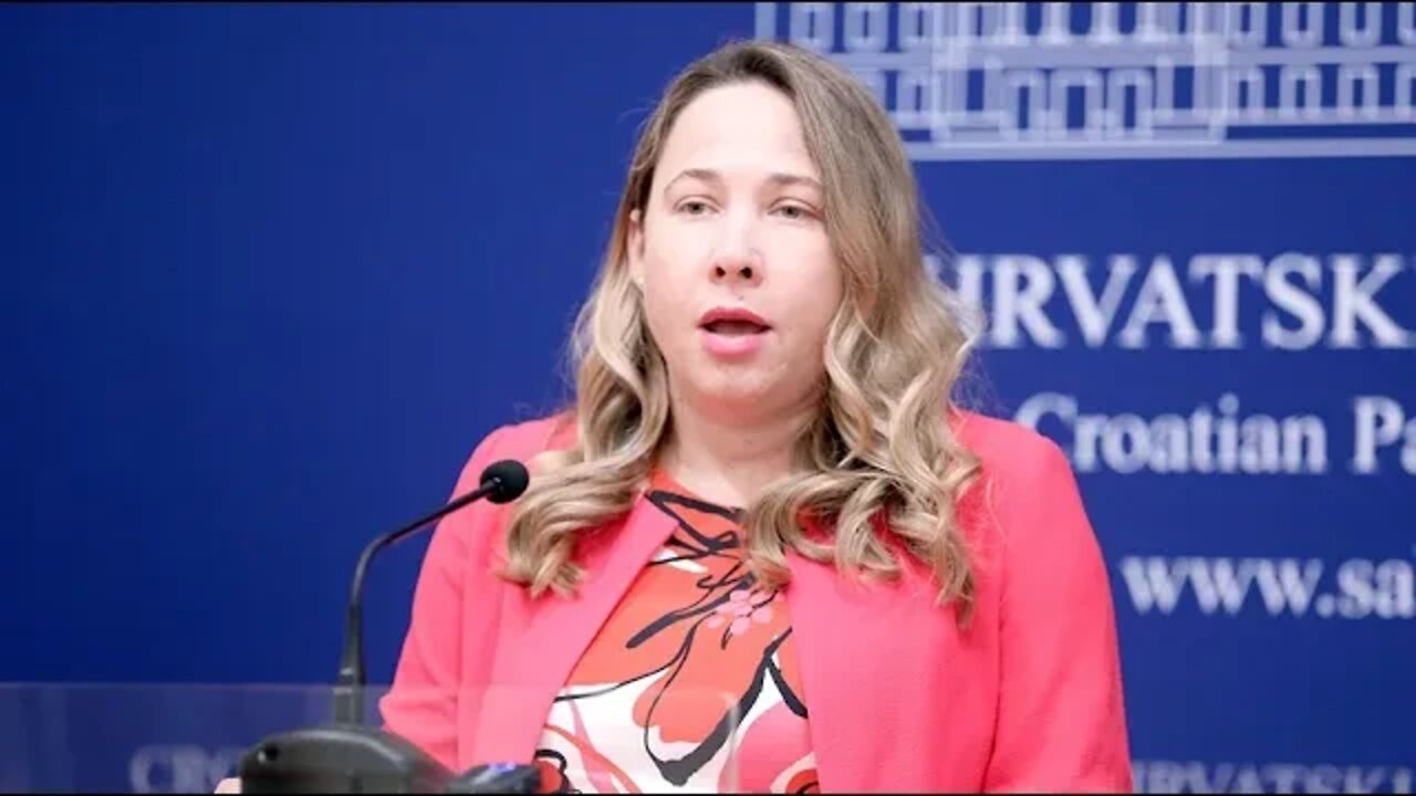 Selak Raspudić: Ovakvom izmjenom Ustava tjeramo građane da izađu na ulice