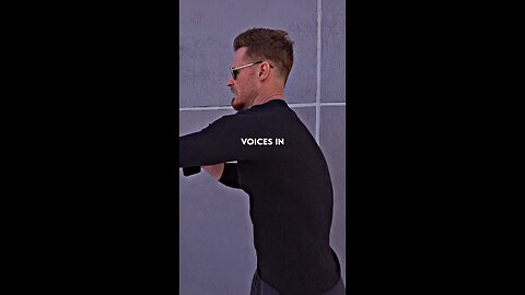 JWaller talks about voices in your head