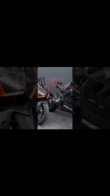 Awesome Heavy Bike #motorium #ytshorts #ducati #bikes #heavybikes #trendingvideo2022 #viralvideo2022
