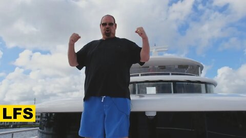 Yacht weekend | Life for Sale