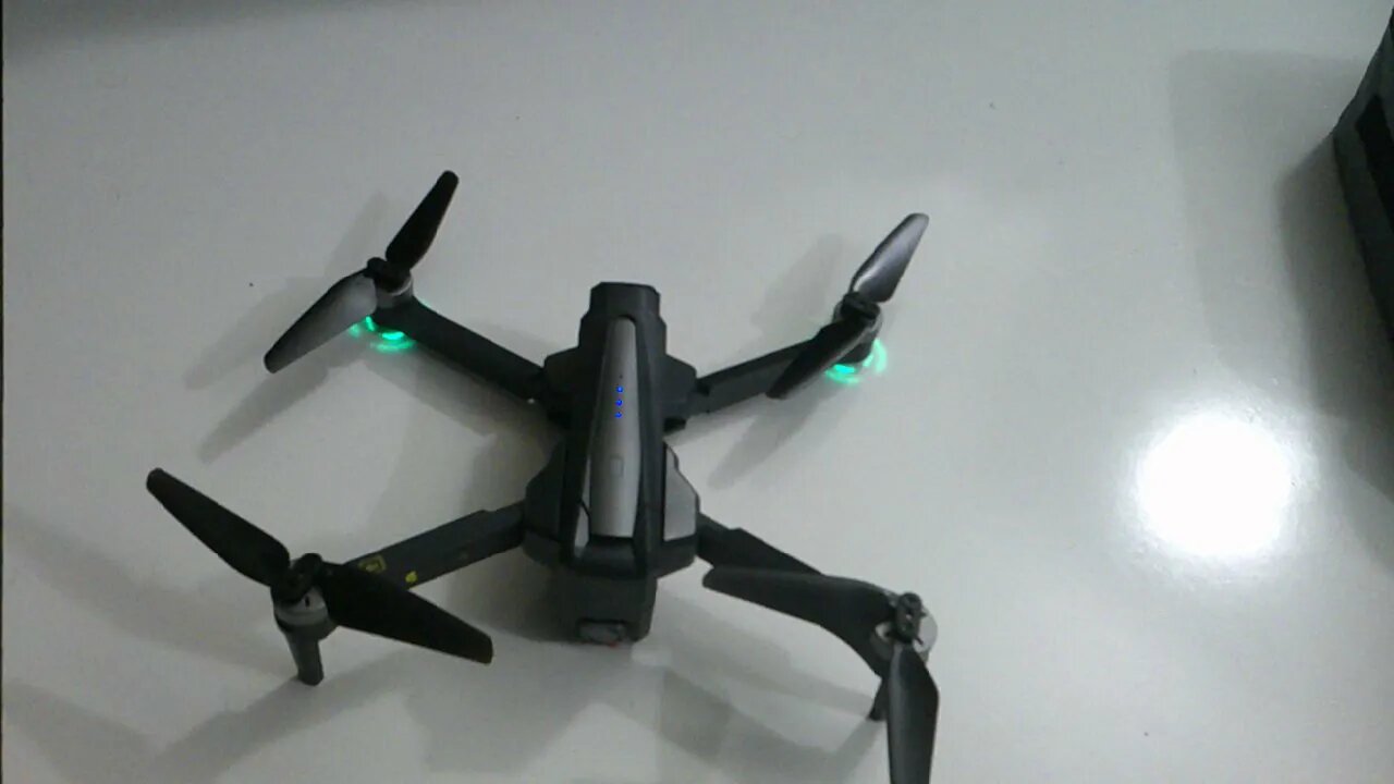 EXO Cinemaster drone - the wrong way to calibrate the compass