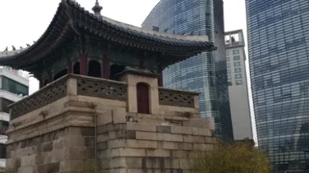홍순민의 한양읽기, 궁궐하, 성상소, 동십자각, 경복궁, 박람회, 홍예문, 보조기둥, 언관, 직소, 대청, 해치, 해태, 소종, 승지, 사관, 법전, 문무백관, 조참, 인의,흑단령