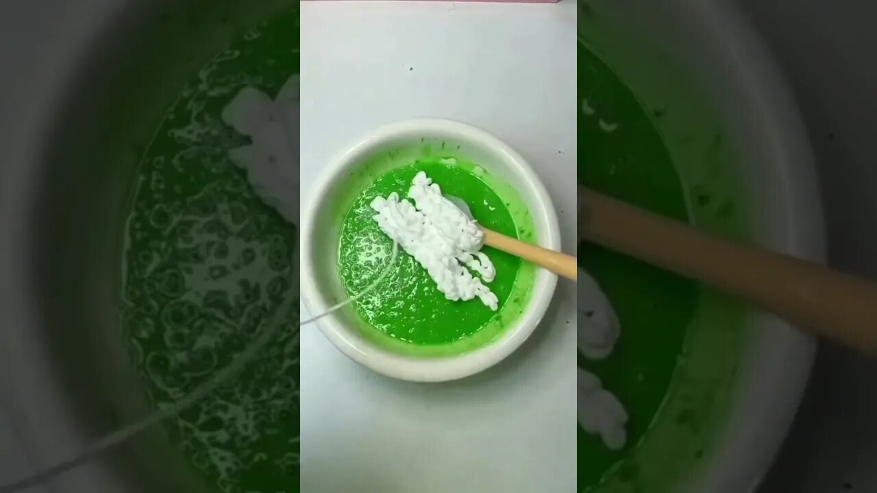 #shortsvideos satisfying #slimeee #jellycubeslime #pokingslime #slimeasmrvideo #slimeworld #slushees