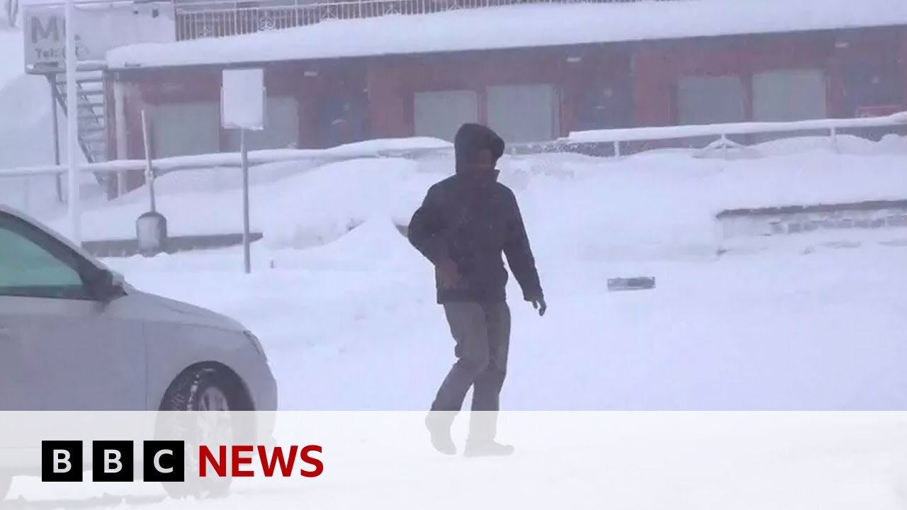 Tourists among four killed in Norway avalanches- BBC News