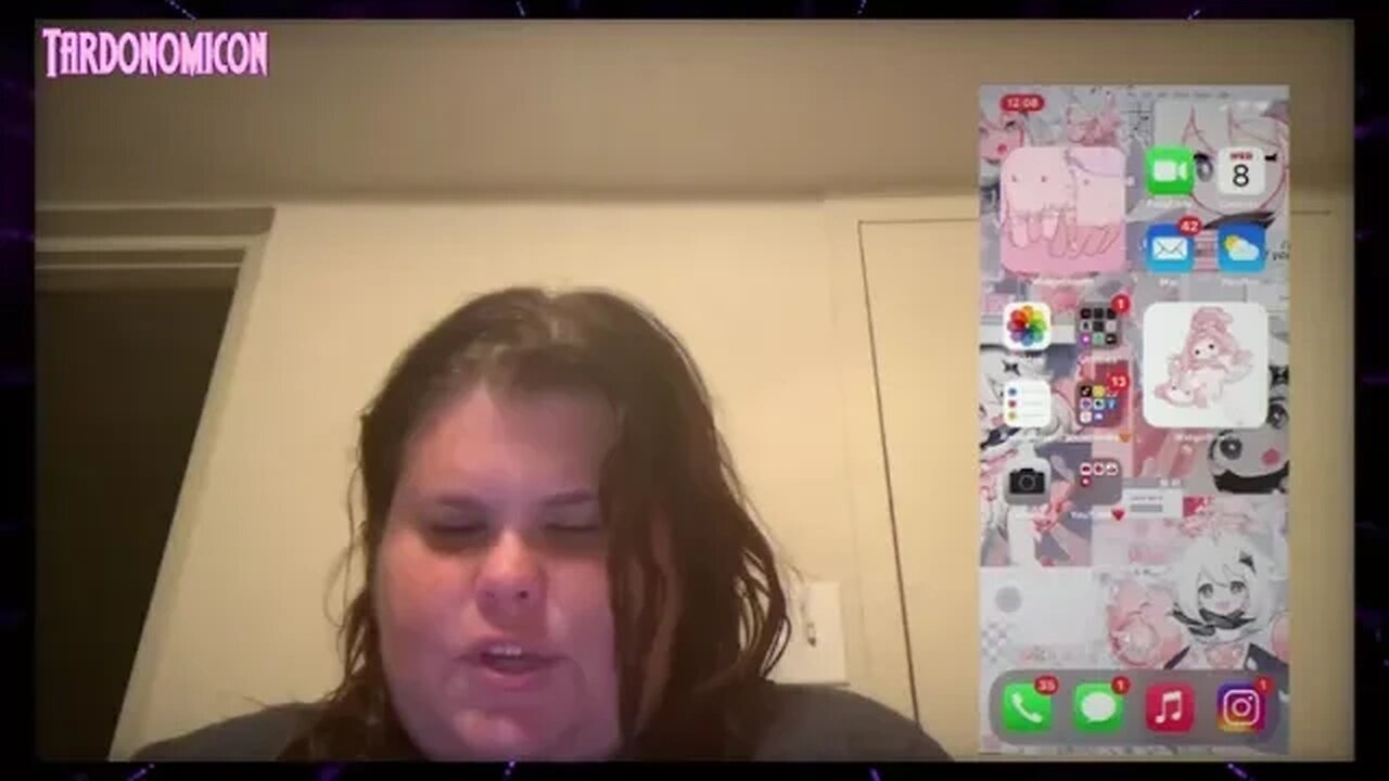 2021 09 08 4 What’s on my iPhone 12pro Cassandra Vlogs