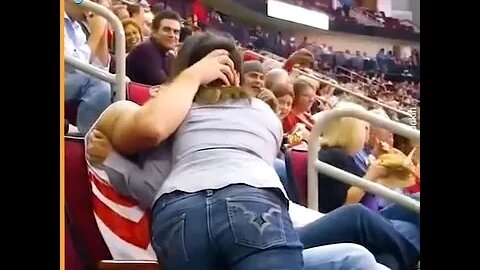 CAUGHT on camera Flore De Lille Veuve Joyeuse décidé de catégoriser et c’est là que ça peut devenir