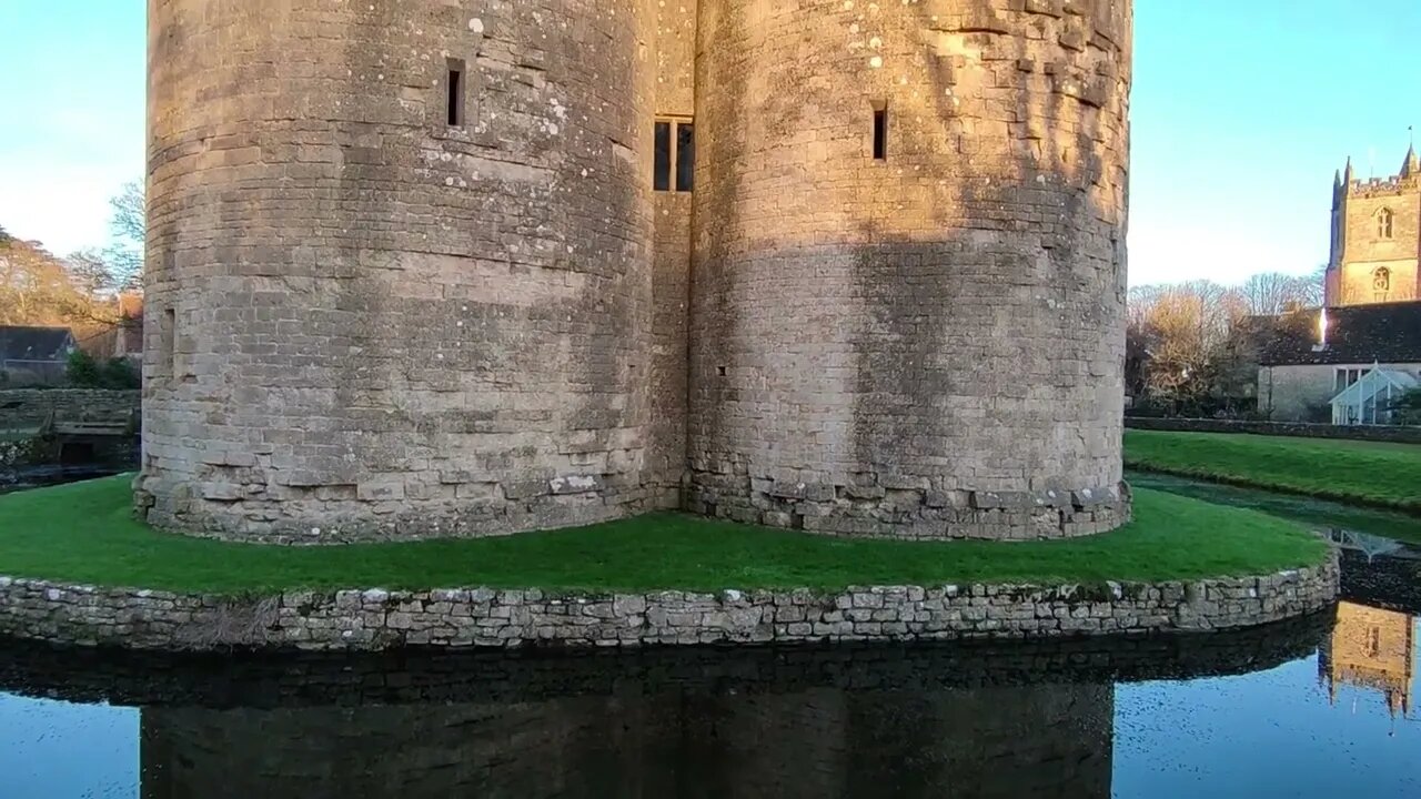 Nunney Castle Reflections #Shorts