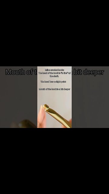 The Difference Between Crochet Hooks: Inline vs. Tapered 🧶 #crochet #crochettutorial #crochethooks