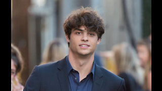 Noah Centineo freaked out when a group of fans tracked his flight to meet him at JFK Airport