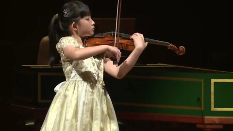 CHLOE CHUA / Menuhin Competition 2018, Junior finals-11