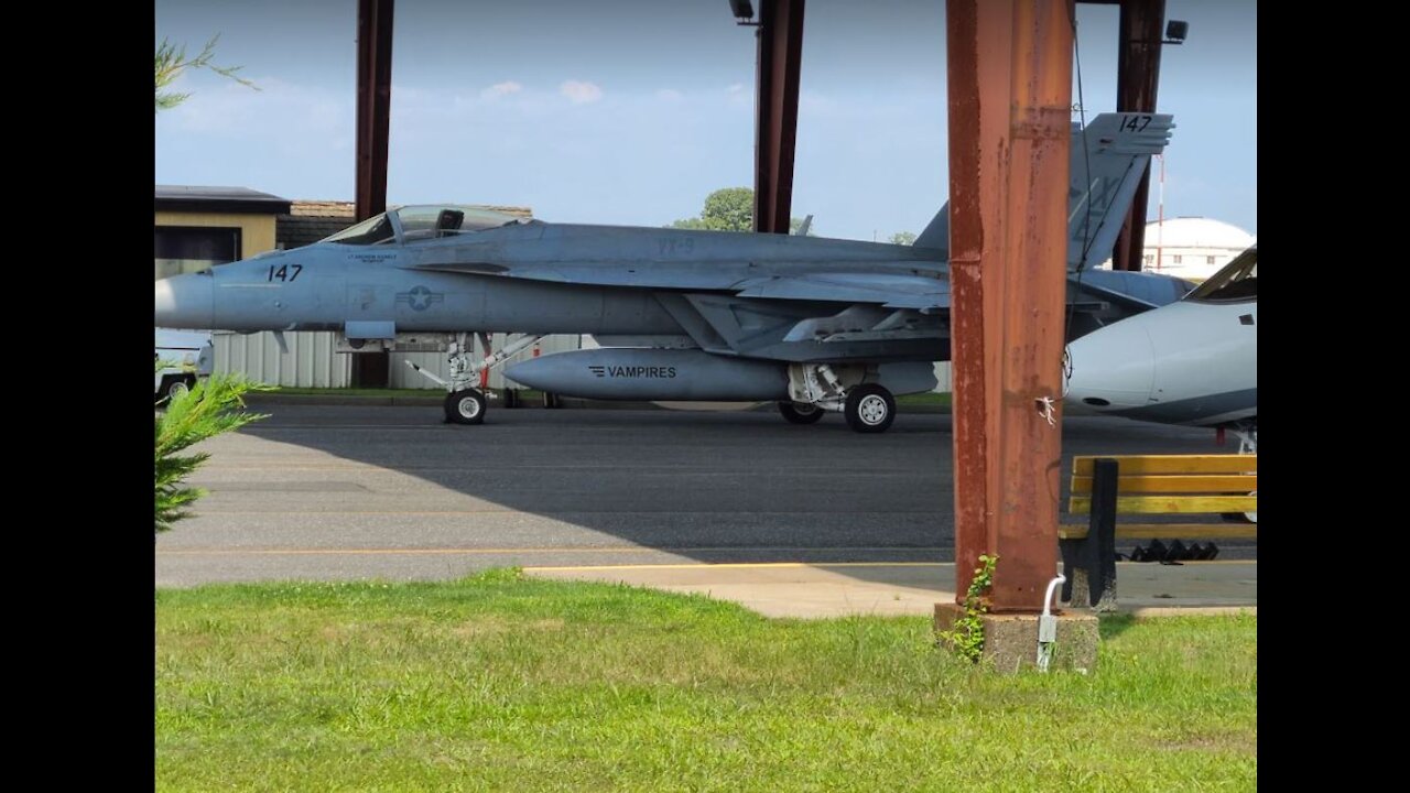 F-18 & Navy Pilot Visit - Monmouth Executive Airport