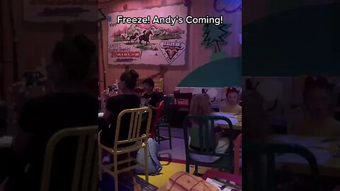 When The Entire Restaurant Plays Along #shorts #rounduprodeobbq #toystoryland #disneyworld