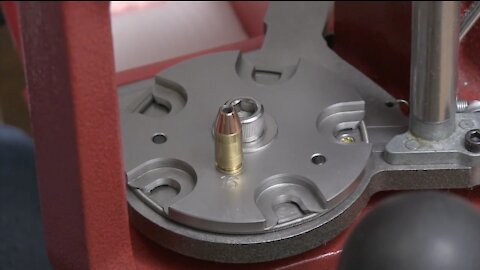 Pistol Reloading - 380 Auto