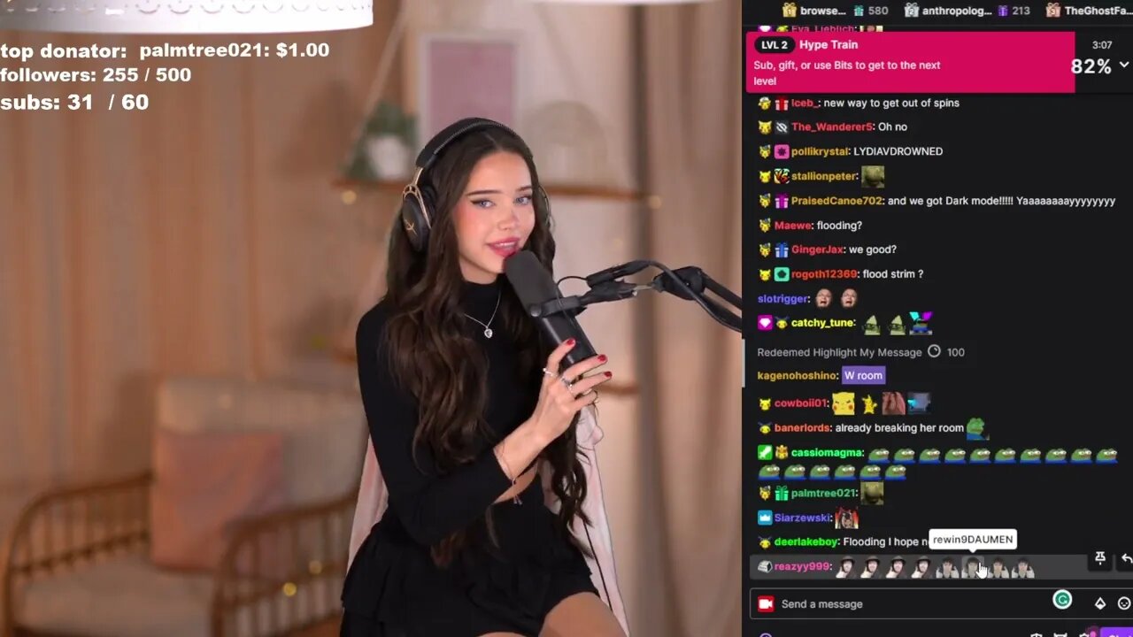 🟪I missed you guys so so so much!!! cosy sneaky monday strim!! 3 !discord !ubisoft #ad 🟪 14