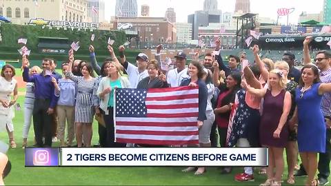 Two Detroit Tigers players sworn in as U.S. citizens before game