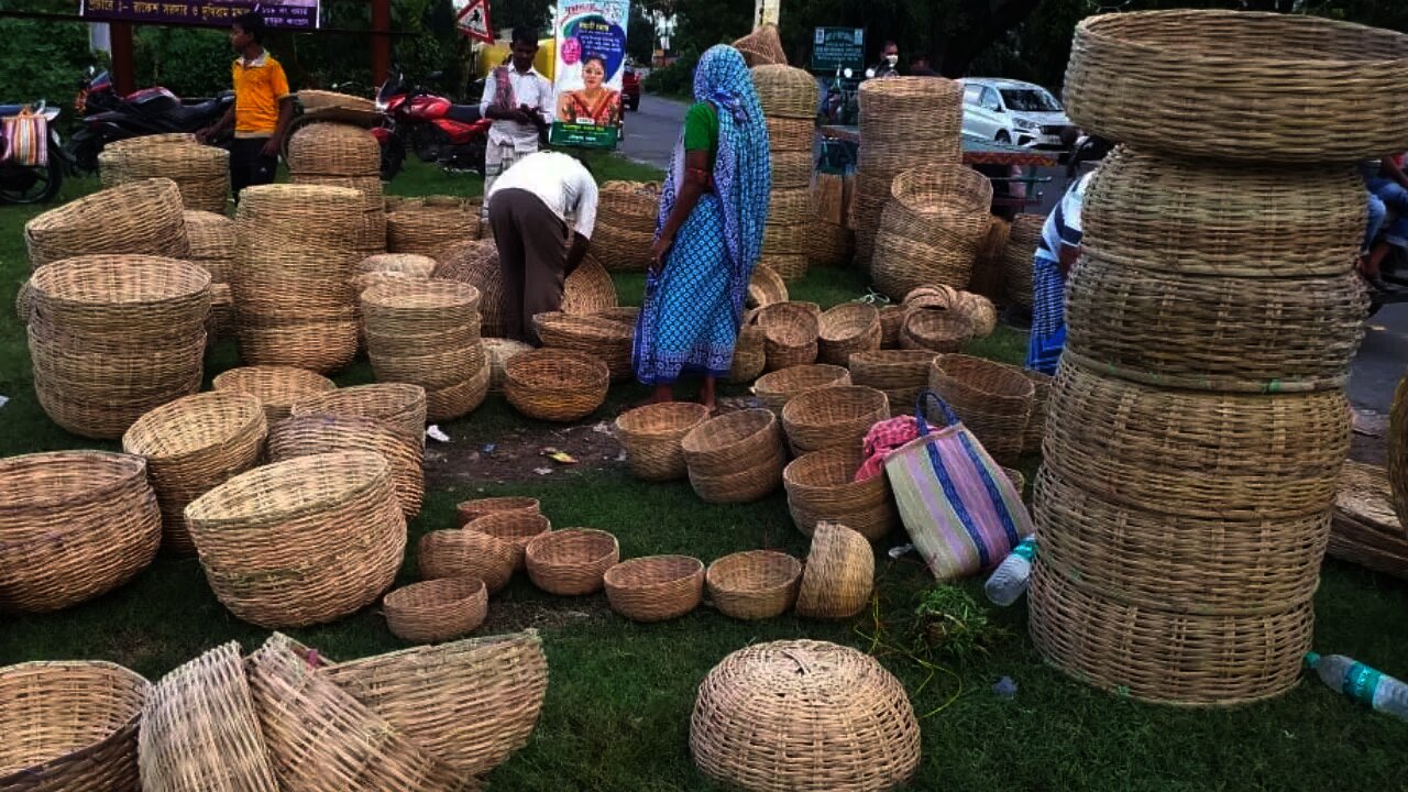 KOLKATA WEST BENGAL AMAZING BANTALA HAT || AMAZING RURAL MARKET BANTALA HAT.