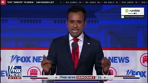 Vivek Ramaswamy raises hand to oppose Ukraine funding at the GOP debate