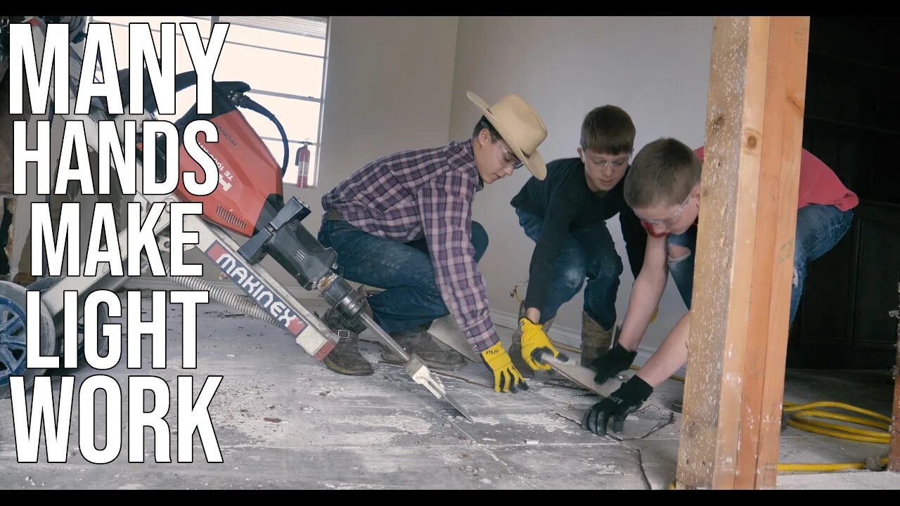 Week 2 On Working on The Old Farm House!/ The Fastest Way To Pull Up a Tile Floor