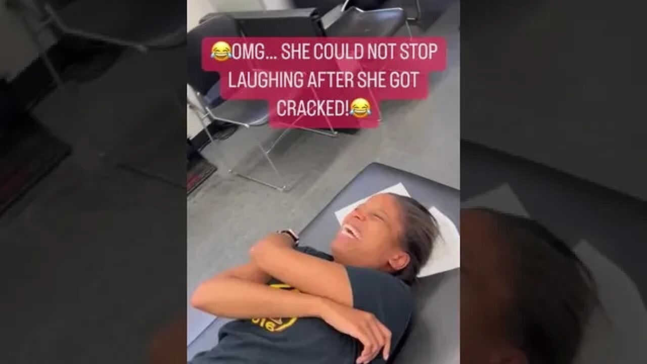 OMG *SATISFYING REACTION *~ SHE COULD NOT STOP LAUGHING AFTER SHE GOT CRACKED!😂👍🏻🤣