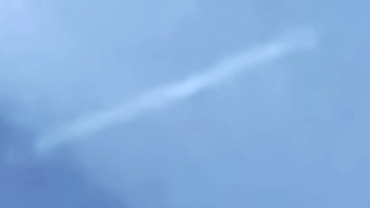 2 UFOs almost collide/ very large cigar fly-by