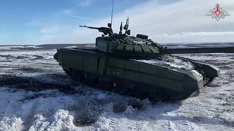 Russian T-72V3 & T-90M tanks provide fire support for frontline recon squad in Kremennaya Ukraine