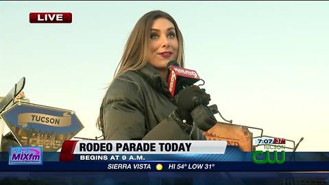 Brandi the Rodeo Parade horse eats float