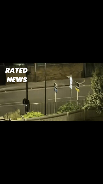 London Resident Humorously Captures ULEZ Camera Being Taken Down