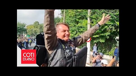 Bolsonaro is fined by the SP government for not wearing a motorcycle mask