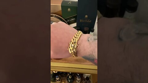 Should I Upgrade My 18k Miami Cuban Link To A 22k??? #shorts