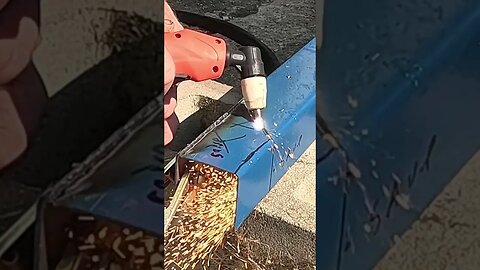 Unleashing the Power: Autogen 55A Plasma Cutter in Action! #shorts #plasma
