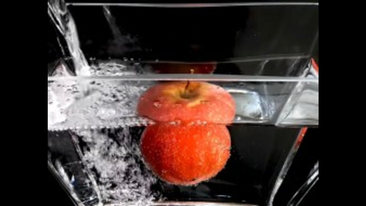 What if you left an apple in water for 200 days? Time-Lapse
