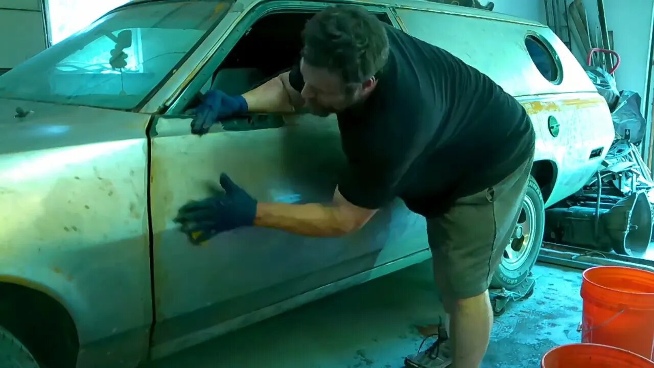 1978 Ford Pinto Bubble Window: Why I Vinegar Water After Taking it Bare Metal and Why You Should Too