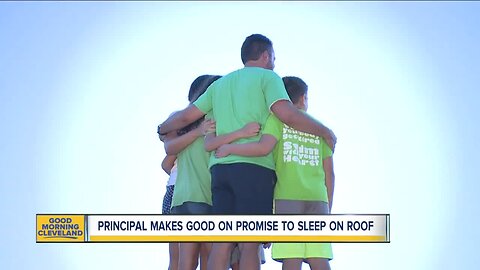 Medina principal makes good on his promise to sleep on the roof