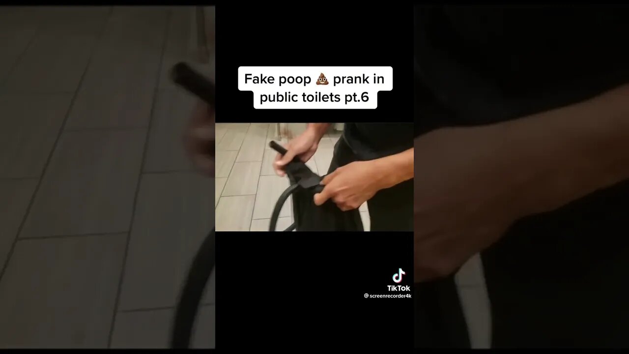 Poop prank 💩