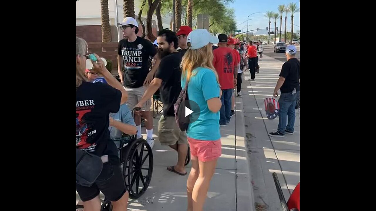 People are already lining up for Trump’s rally today.