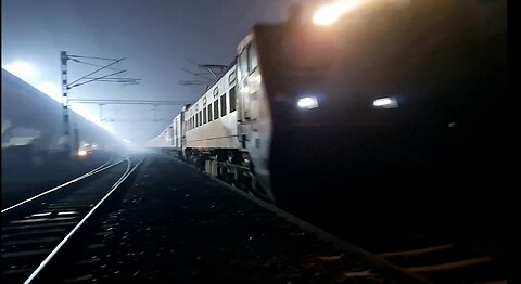Hatia Islampur Express