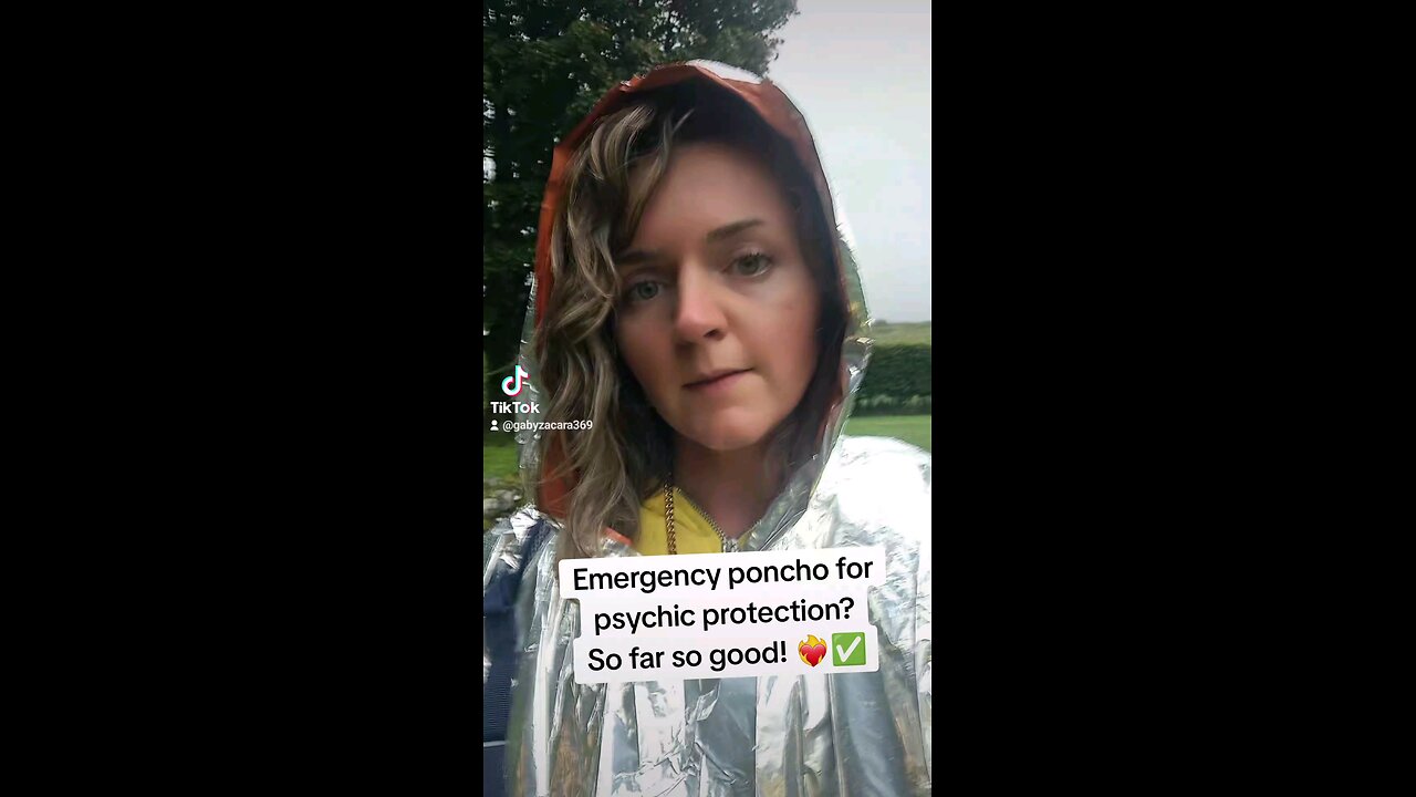 Emergency poncho for Psychic Protection! 🧝🏼‍♀️⚡️